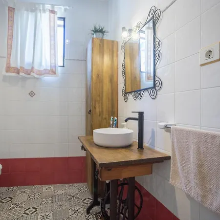 Casa Abuela - House In The Countryside With Pool Holiday home Vega de San Mateo